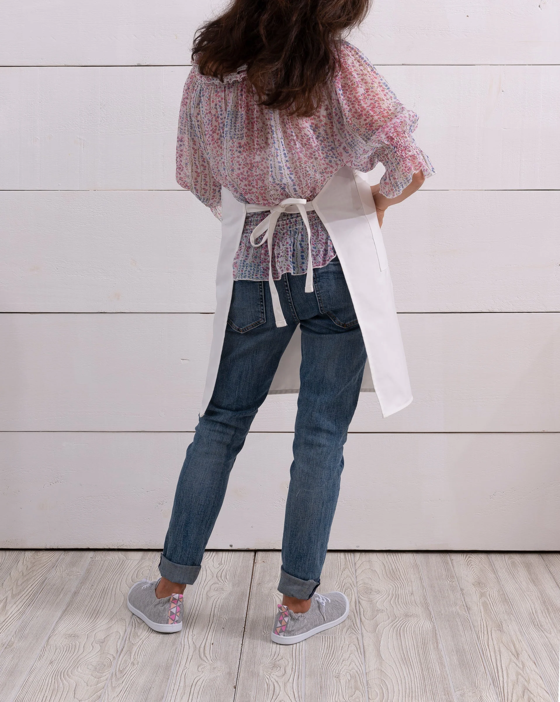 Aprons - Image 7